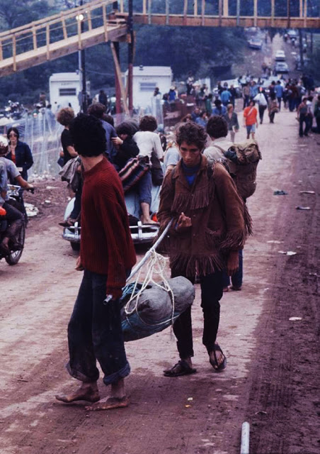 Photos of Life at Woodstock 1969 (44)